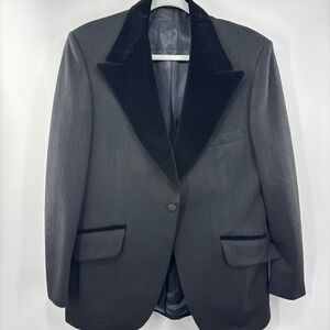 Vintage Styled by Delton Tuxedo Jacket Black Jacquard Velvet Peak Lapel Blazer